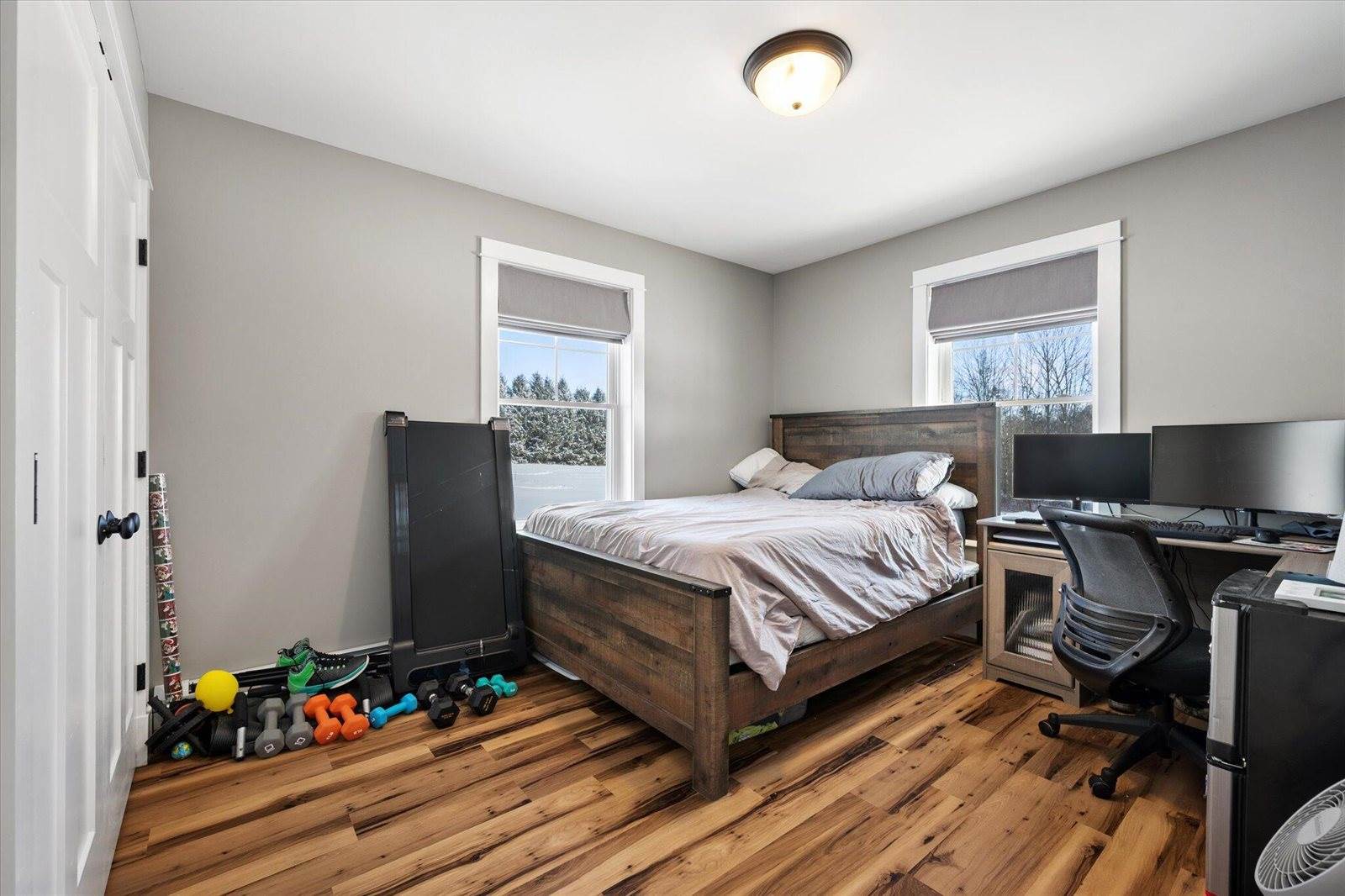 1197 Western Avenue, Hampden, ME 04444