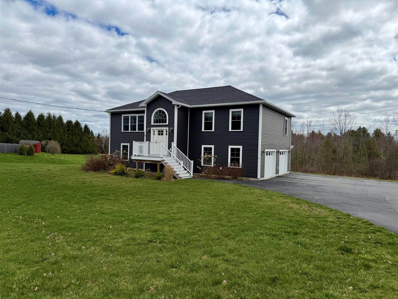 1197 Western Avenue, Hampden, ME 04444
