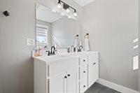 1197 Western Avenue, Hampden, ME 04444