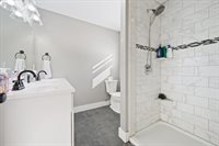 1197 Western Avenue, Hampden, ME 04444