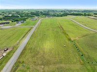 4510 26th St, Minot, ND 58701