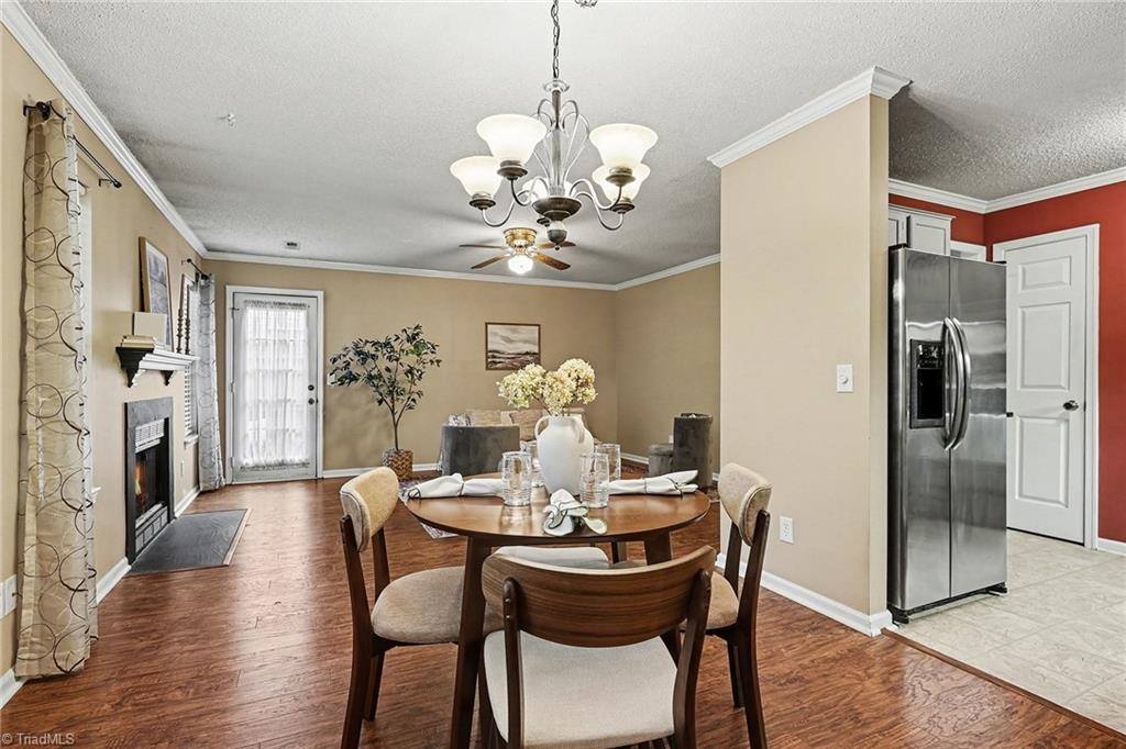 2217 C New Garden Road, Greensboro, NC 27410