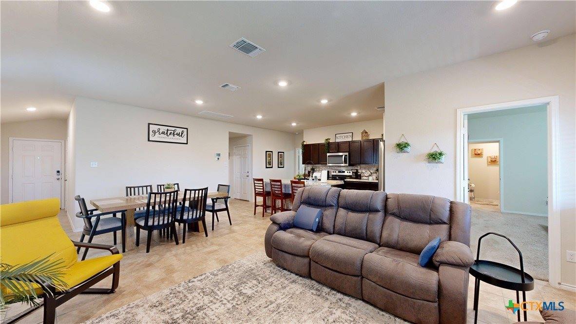 1010 Rosa Parks Drive, Killeen, TX 76543