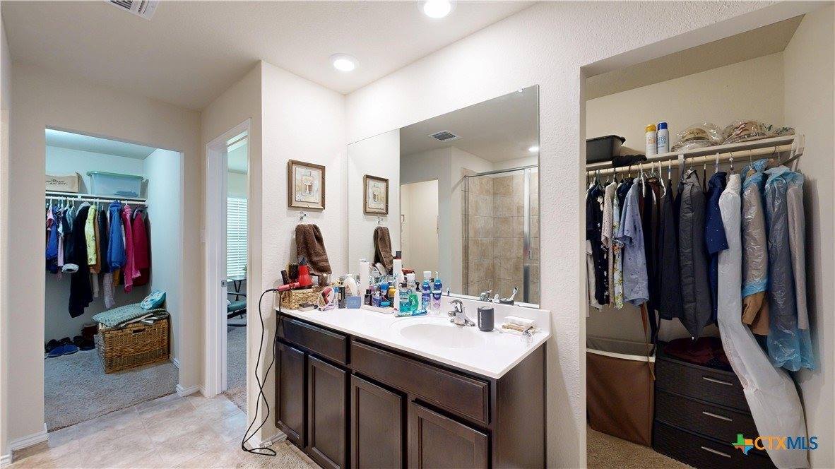 1010 Rosa Parks Drive, Killeen, TX 76543