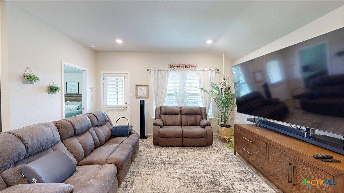 1010 Rosa Parks Drive, Killeen, TX 76543