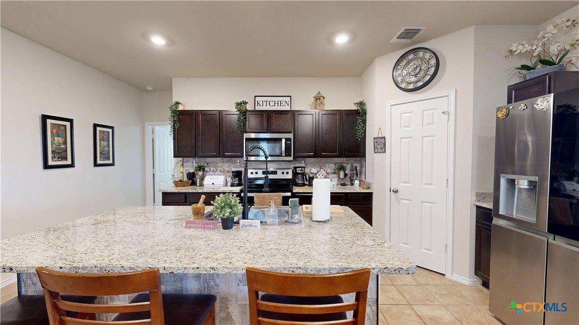 1010 Rosa Parks Drive, Killeen, TX 76543