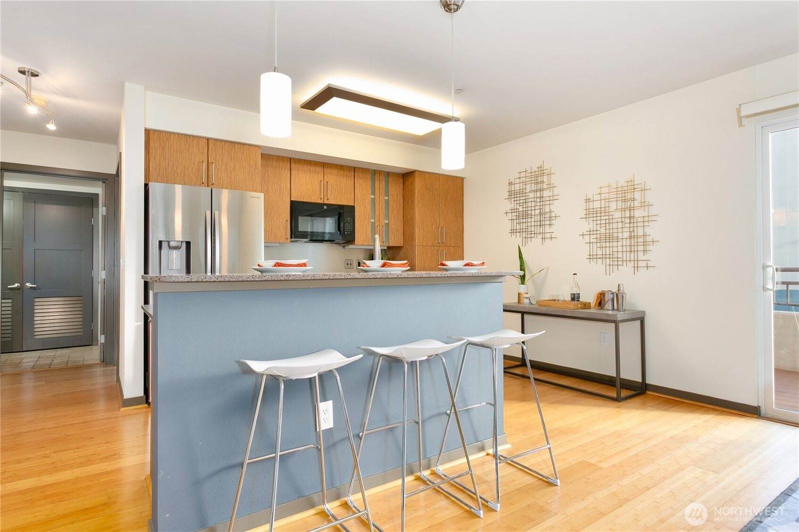 413 NE 70th Street, Seattle, WA 98115