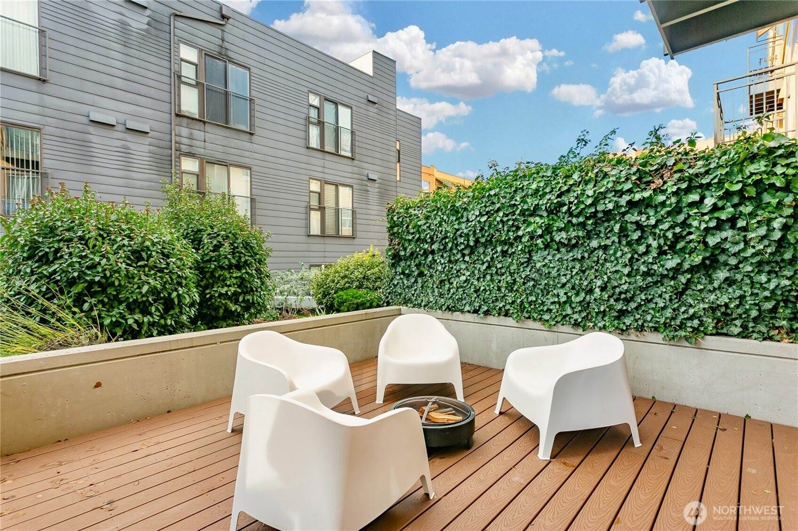 413 NE 70th Street, Seattle, WA 98115