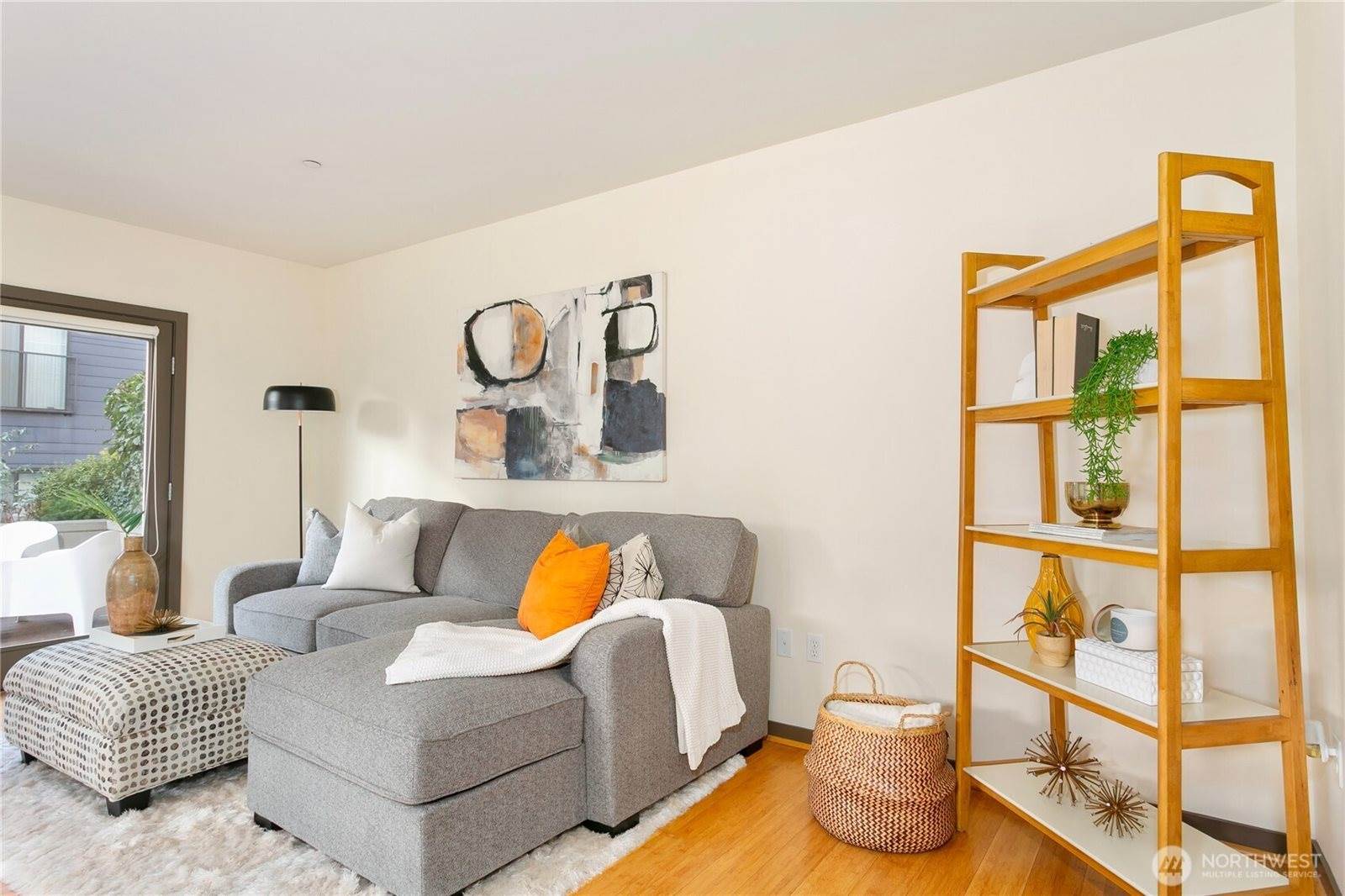 413 NE 70th Street, Seattle, WA 98115