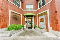 413 NE 70th Street, Seattle, WA 98115