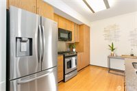 413 NE 70th Street, Seattle, WA 98115