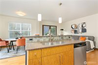 413 NE 70th Street, Seattle, WA 98115