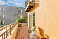 413 NE 70th Street, Seattle, WA 98115