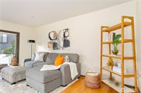 413 NE 70th Street, Seattle, WA 98115