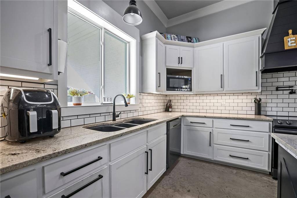 17045 Burks Avenue, Greenwell Springs, LA 70739