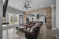 17045 Burks Avenue, Greenwell Springs, LA 70739