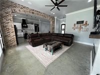 17045 Burks Avenue, Greenwell Springs, LA 70739