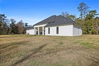 17045 Burks Avenue, Greenwell Springs, LA 70739