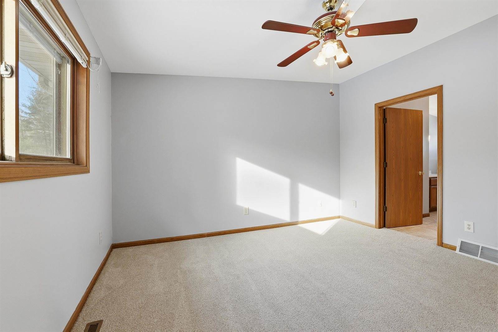 2631 Chase Street, Wisconsin Rapids, WI 54495