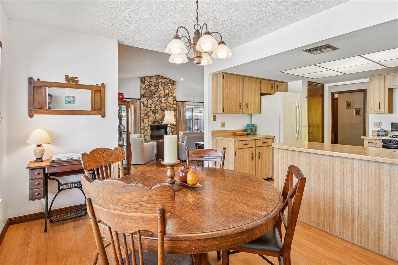 8012 Hook Circle, Orlando, FL 32836