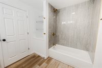 2032 Poplar St, Lynchburg, VA 24504