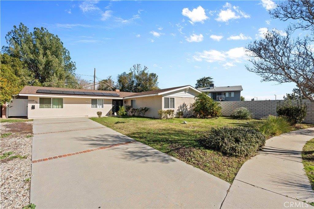 22229 Covello Street, Canoga Park, CA 91303