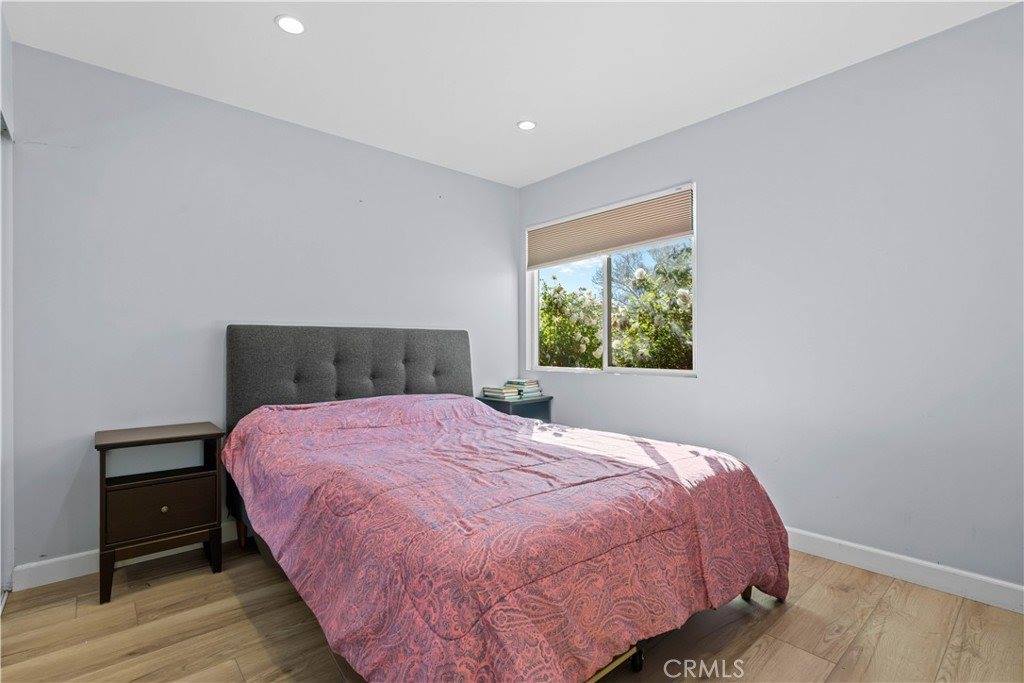 22229 Covello Street, Canoga Park, CA 91303