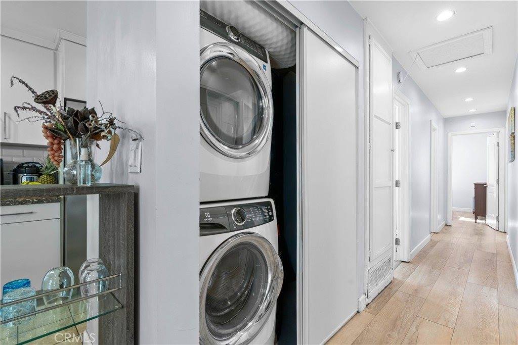 22229 Covello Street, Canoga Park, CA 91303