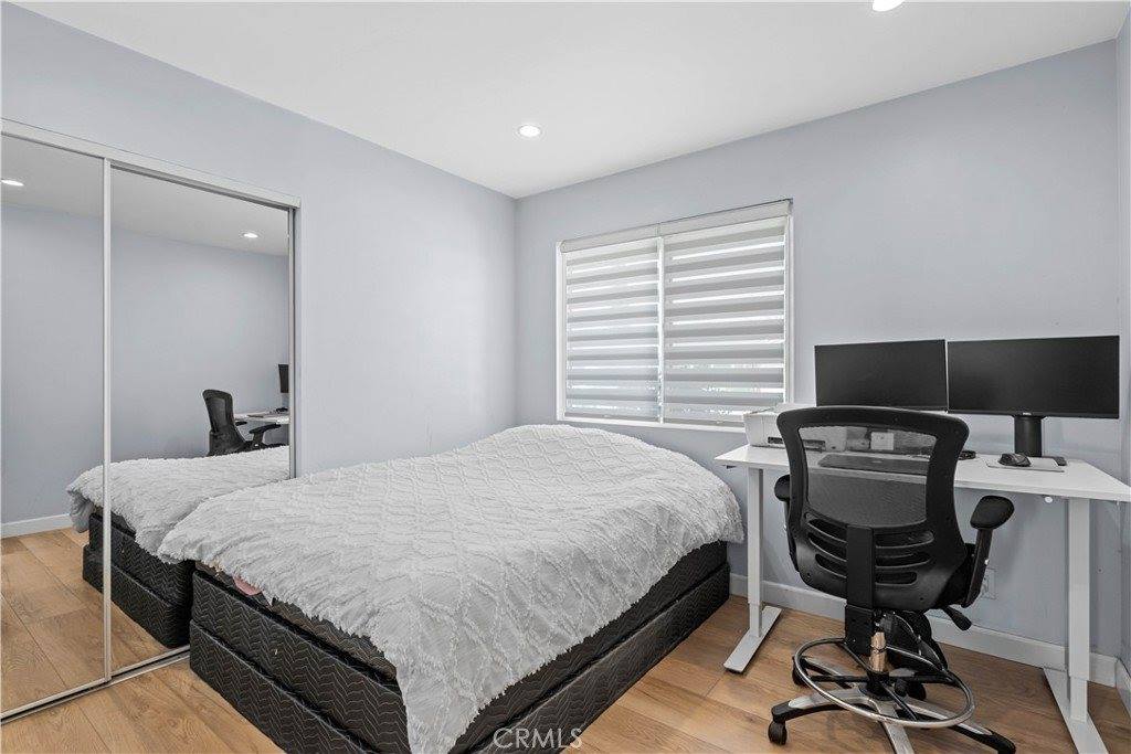 22229 Covello Street, Canoga Park, CA 91303