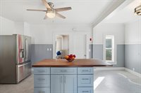 1201 Allen St, Springfield, MA 01118