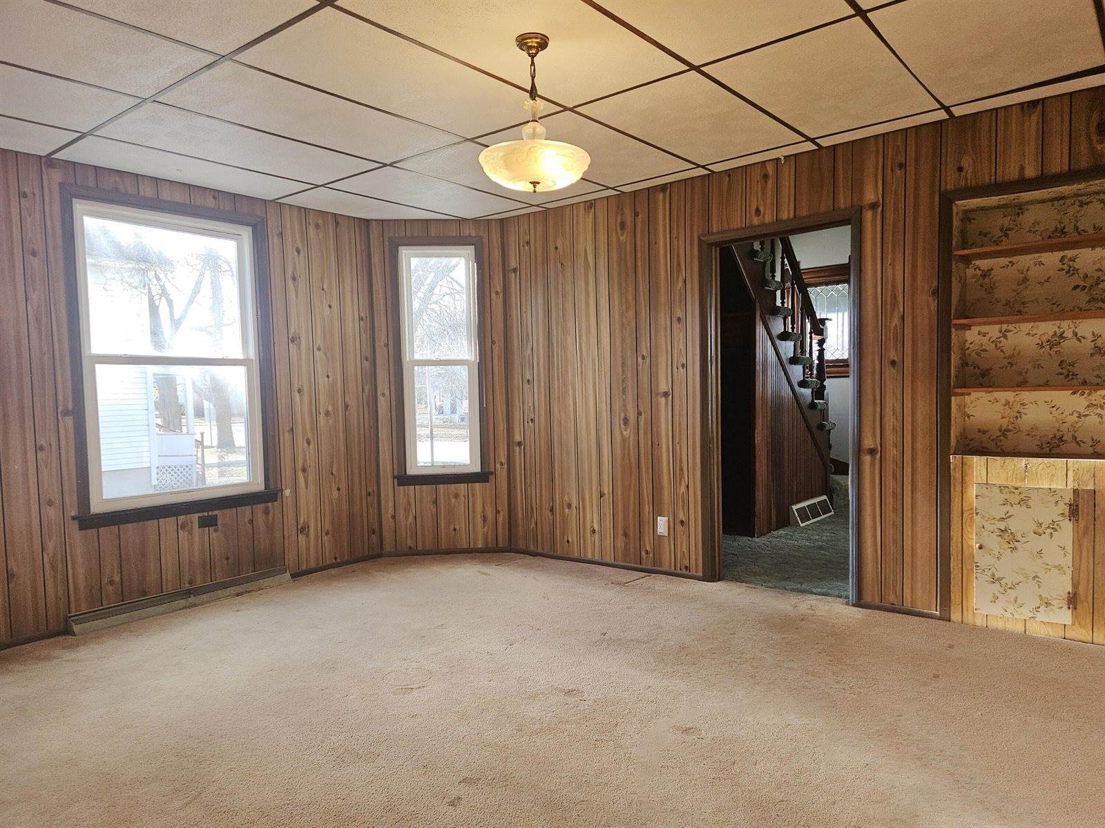 215 North Main St, Reeseville, WI 53579