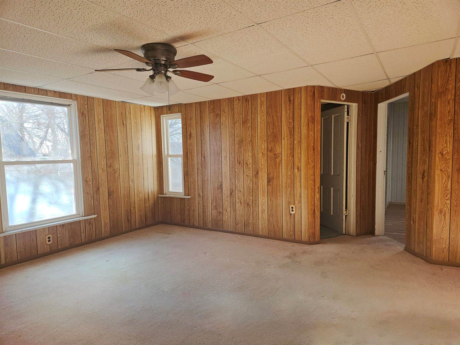 215 North Main St, Reeseville, WI 53579