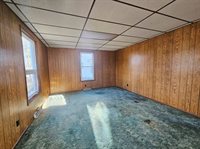 215 North Main St, Reeseville, WI 53579