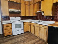 215 North Main St, Reeseville, WI 53579