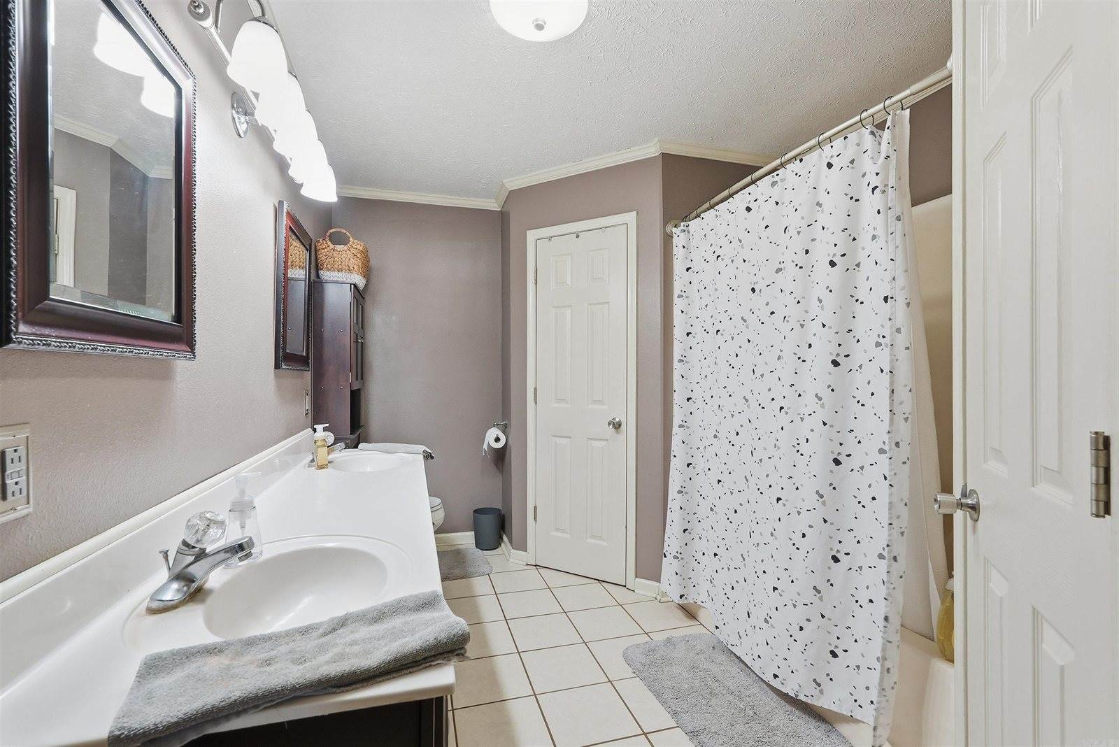 73 Protho Rd, Vilonia, AR 72173