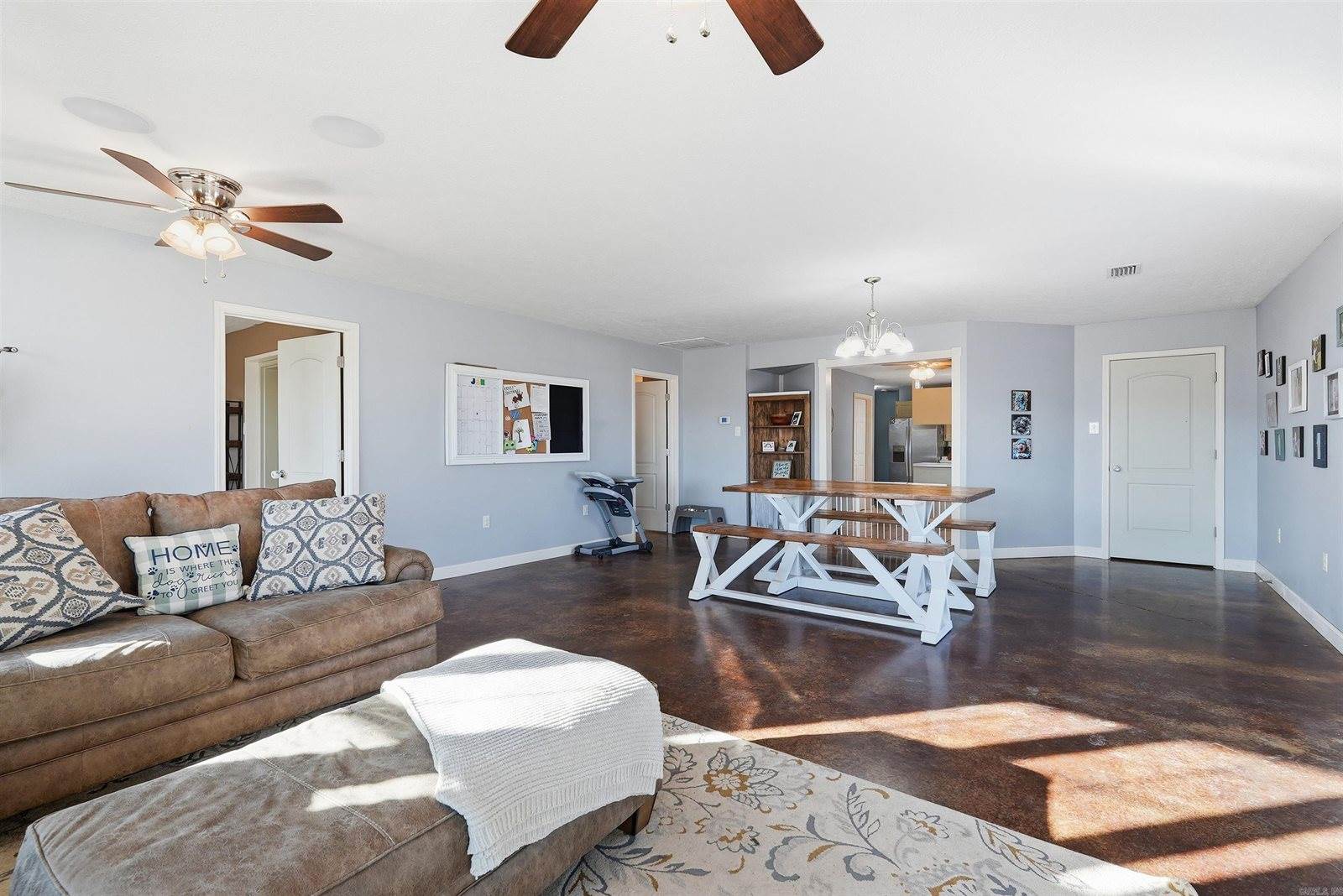 73 Protho Rd, Vilonia, AR 72173