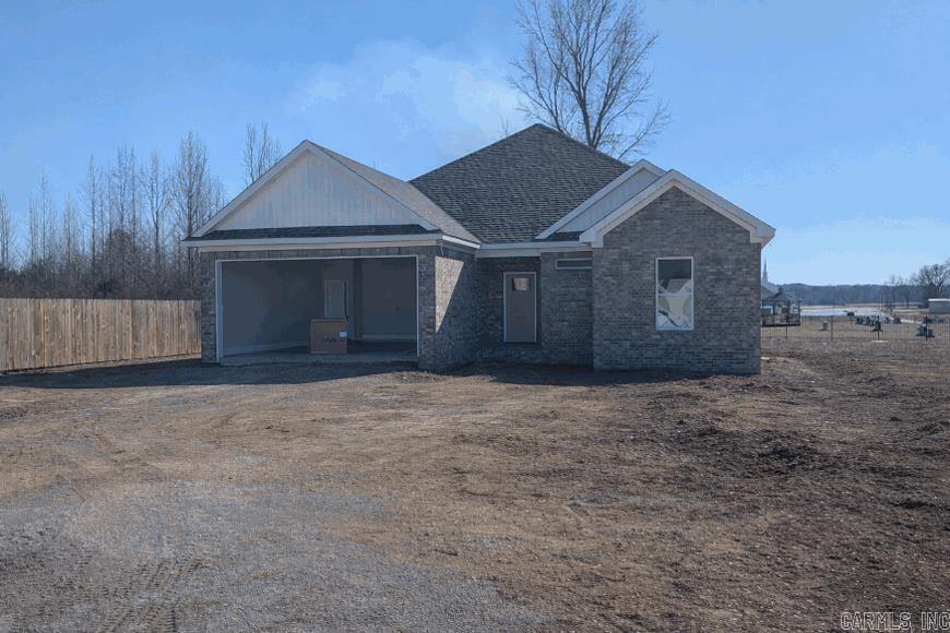 32 Dandelion Drive, Greenbrier, AR 72058