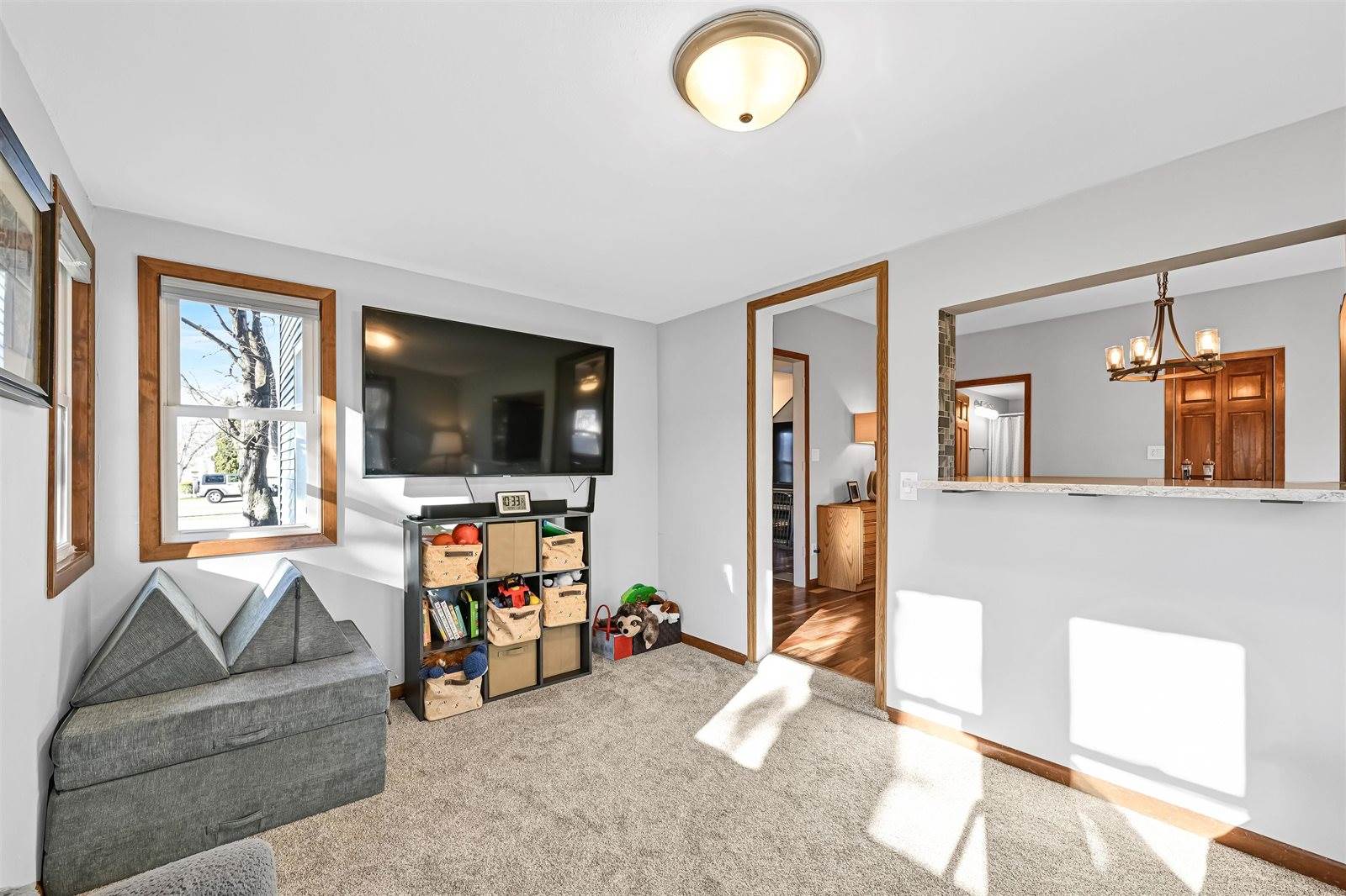 44 West Madison, Darien, WI 53114