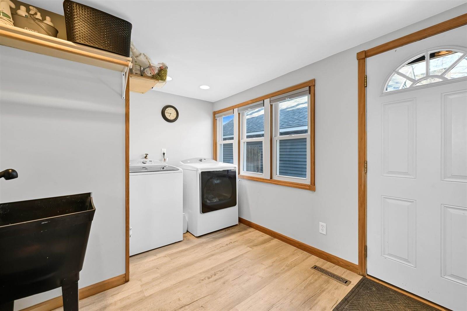 44 West Madison, Darien, WI 53114