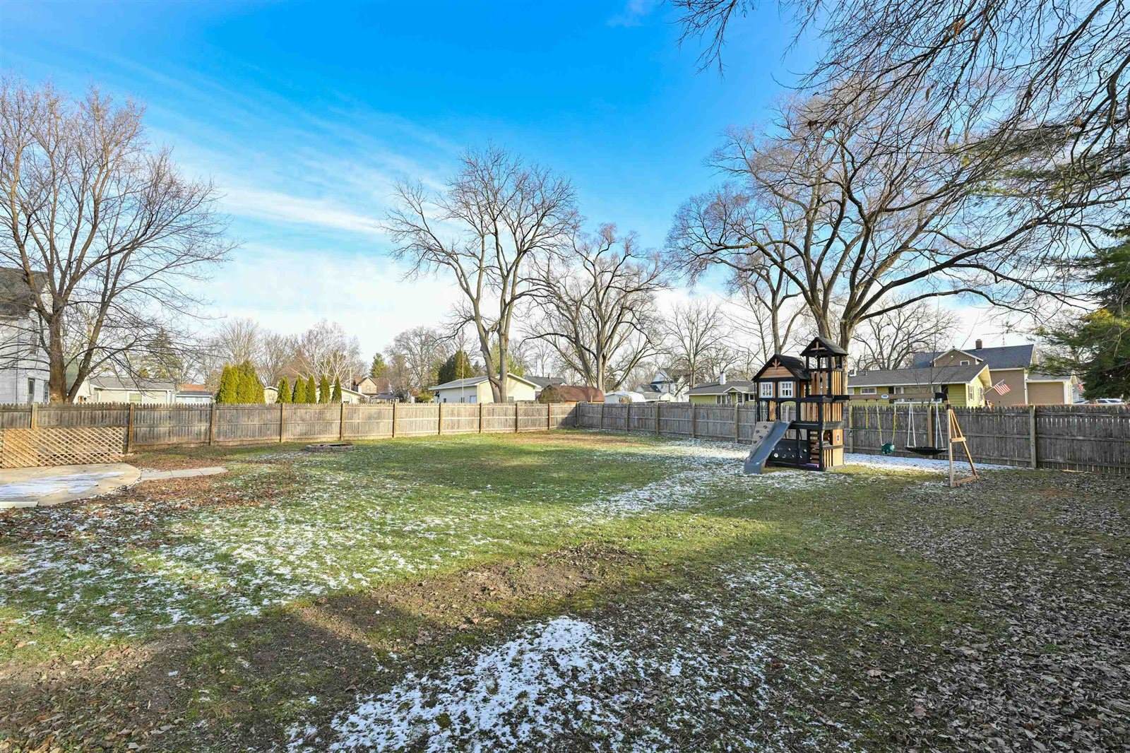 44 West Madison, Darien, WI 53114