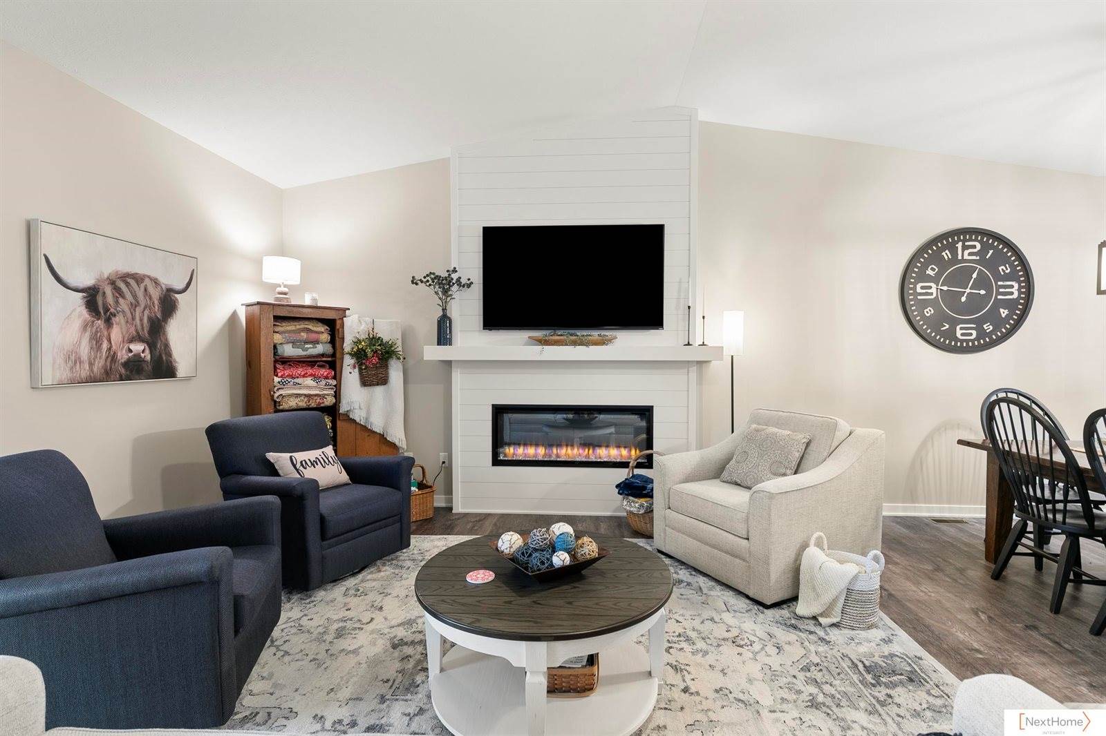 5932 Loxton Street, Lincoln, NE 68526