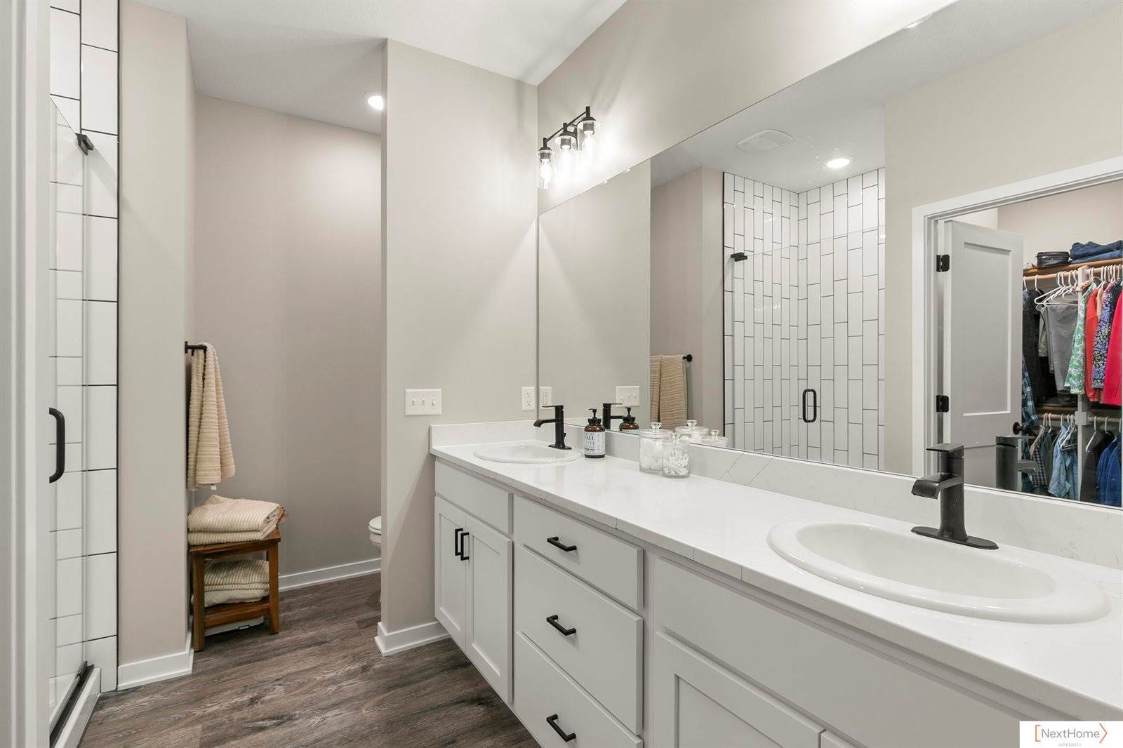 5932 Loxton Street, Lincoln, NE 68526