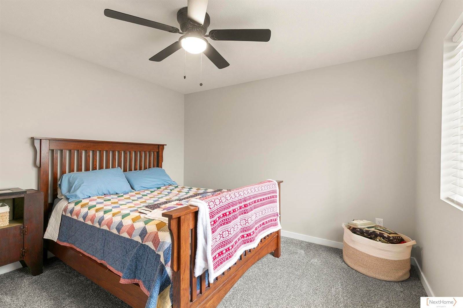 5932 Loxton Street, Lincoln, NE 68526