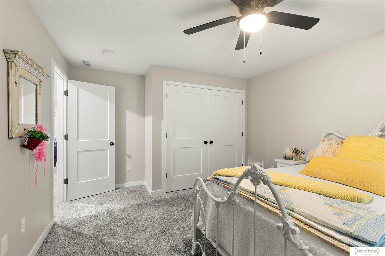 5932 Loxton Street, Lincoln, NE 68526