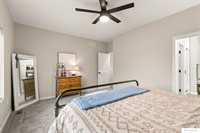 5932 Loxton Street, Lincoln, NE 68526