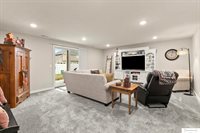 5932 Loxton Street, Lincoln, NE 68526