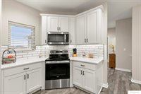 5932 Loxton Street, Lincoln, NE 68526