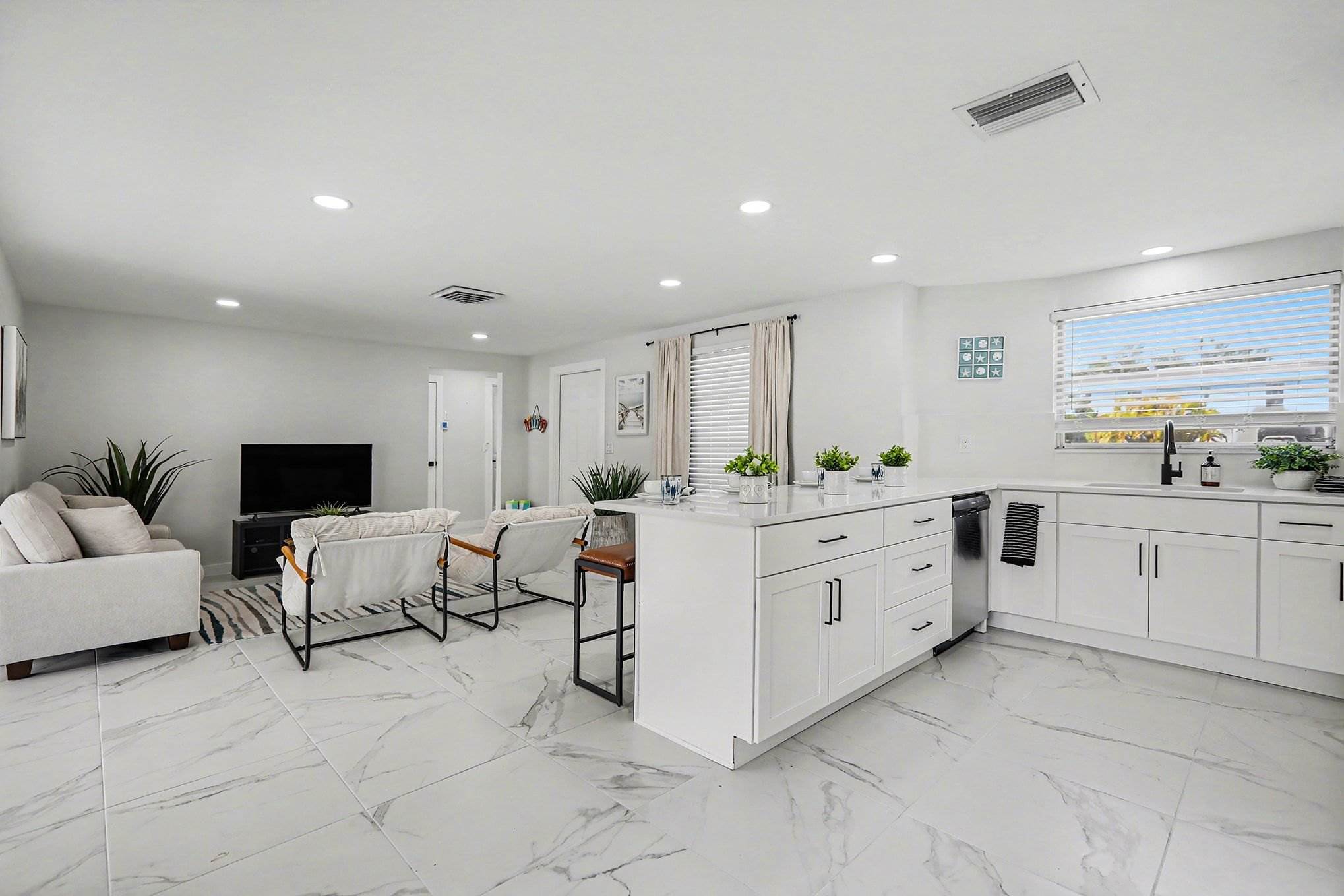 3911 118TH ST W, Bradenton, FL 34210