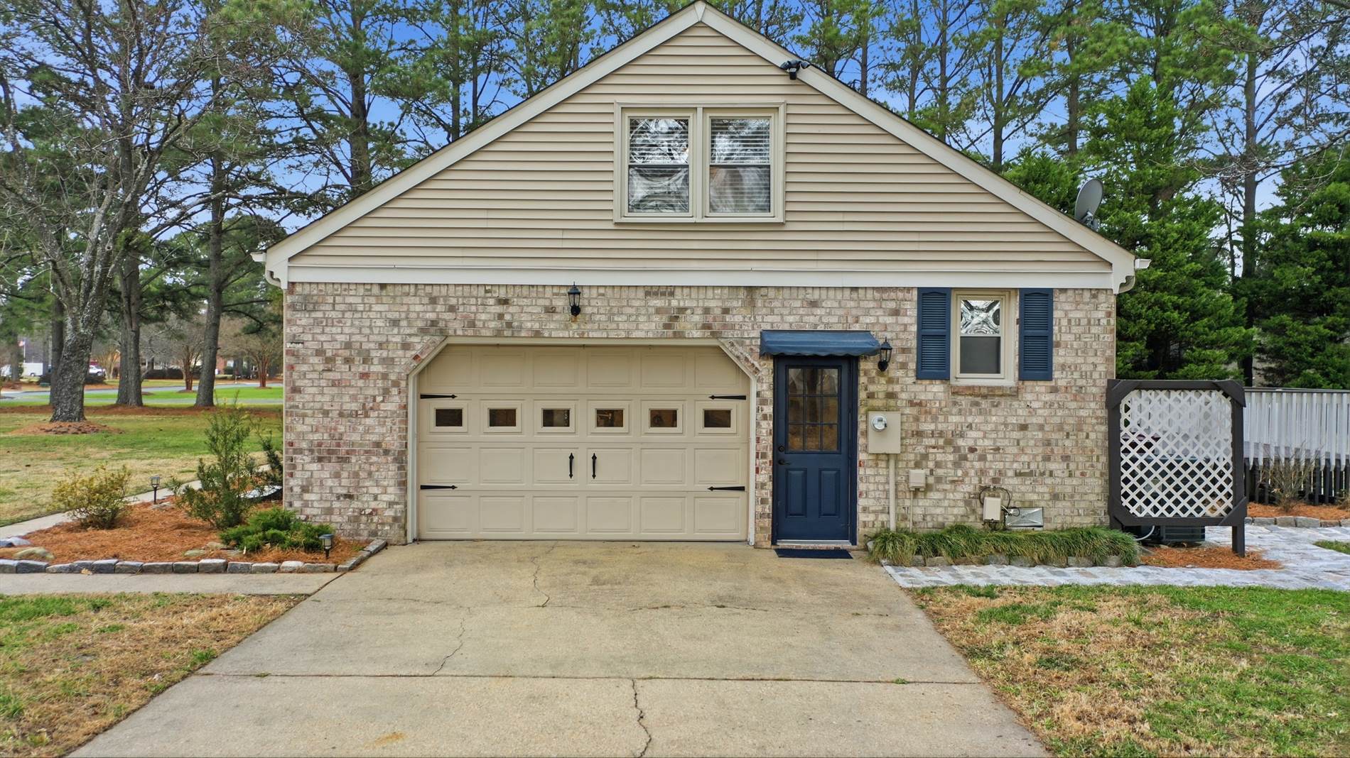 1400 Pine Bark, Chesapeake, VA 23322