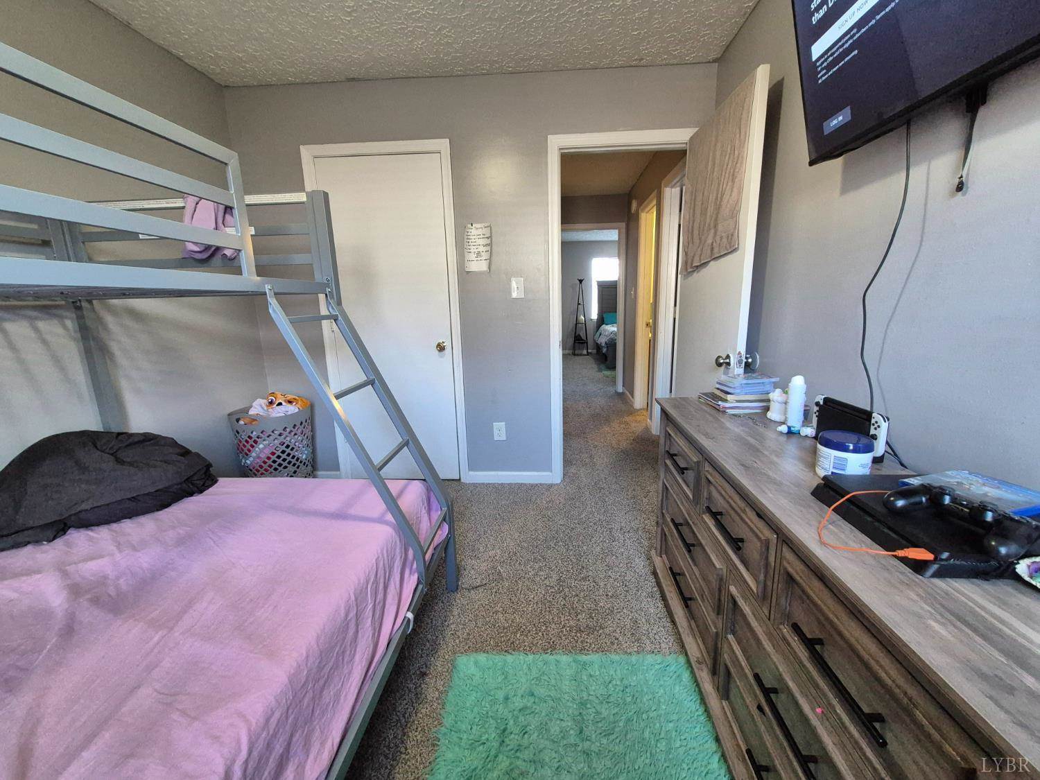 8022 Timberlake Road, Lynchburg, VA 24502